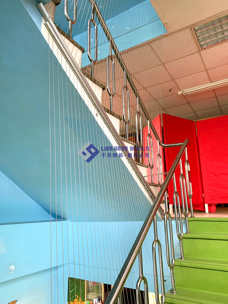 20240408屏東縣東港鎮傳說幼稚園樓梯防墜_03