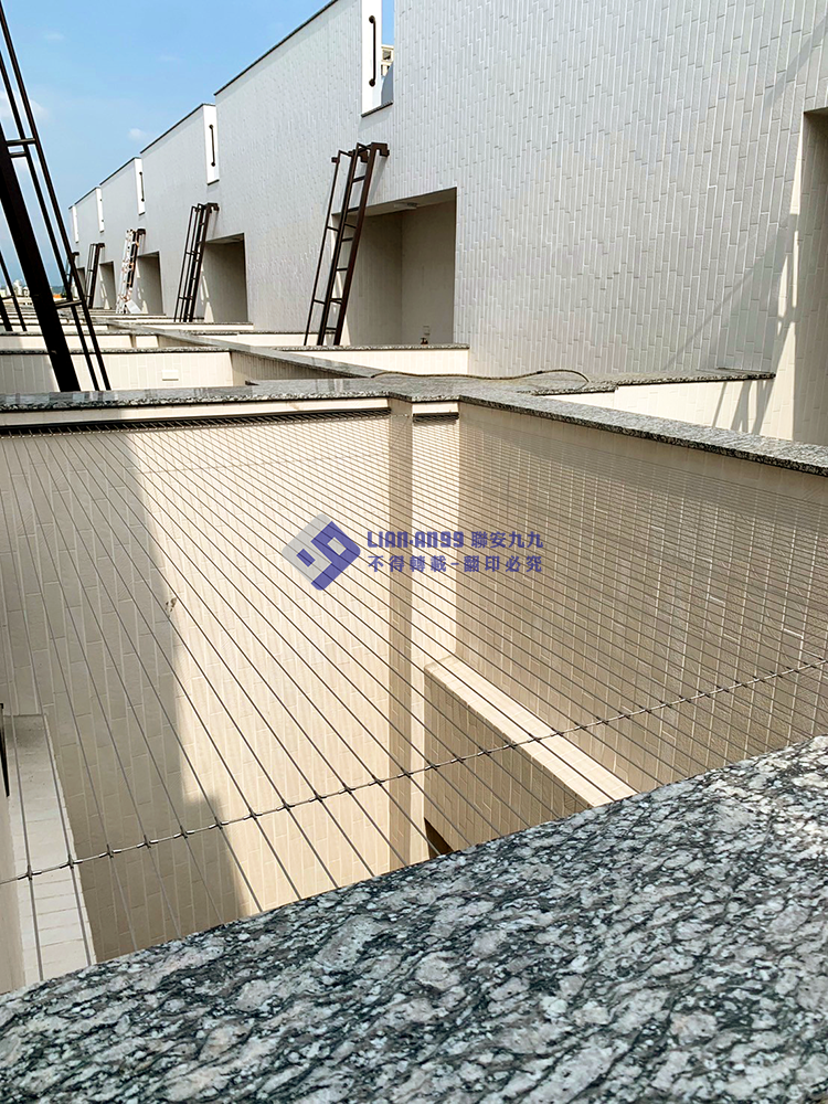 20240502台南市善化區王小姐天井防鴿_02