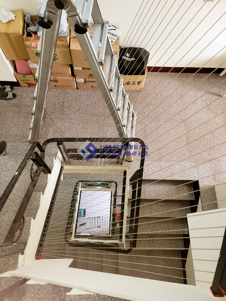 20240522彰化市彰美路陳先生樓梯防墜_05