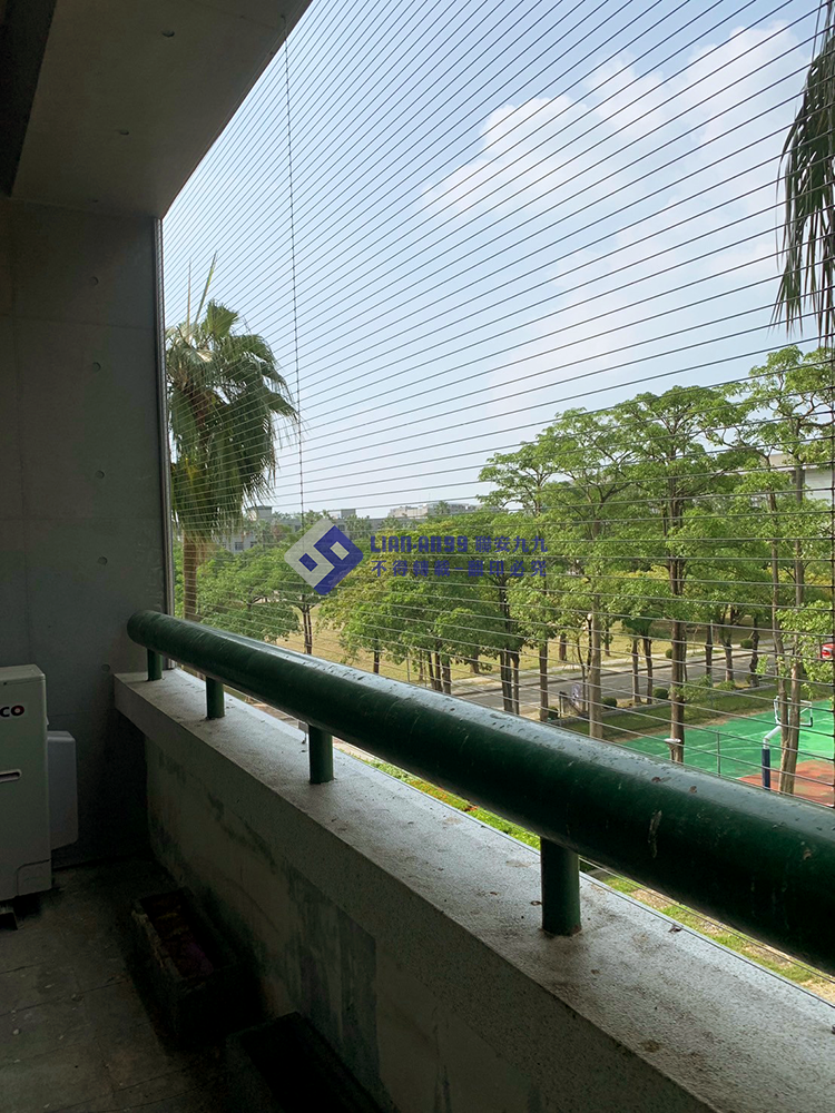 20241017雲林縣斗六市雲林科技大學體育中心3樓防鴿_04