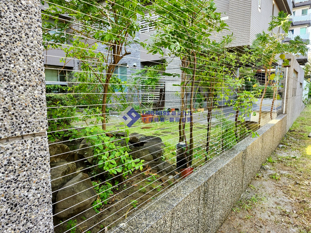 20241129高雄市鳳山區水工坊社區防墜_01