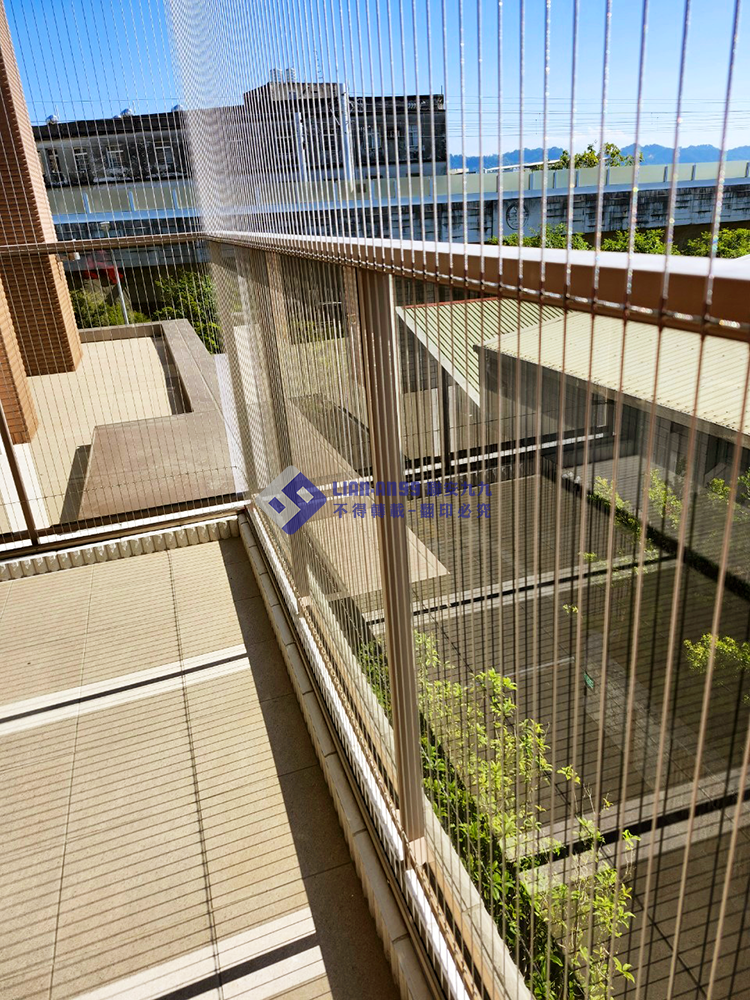 20241204台中市豐原區賴小姐寵物防墜_03