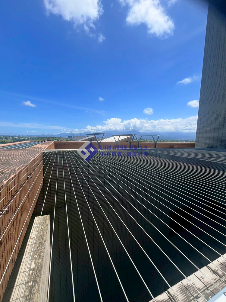 20250811宜蘭縣宜蘭市玖砡行館大樓天井防墜_02