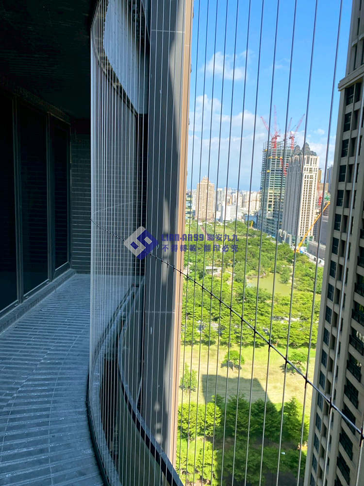 20250814高雄市鼓山區華人匯apple小姐防墜_01_copy