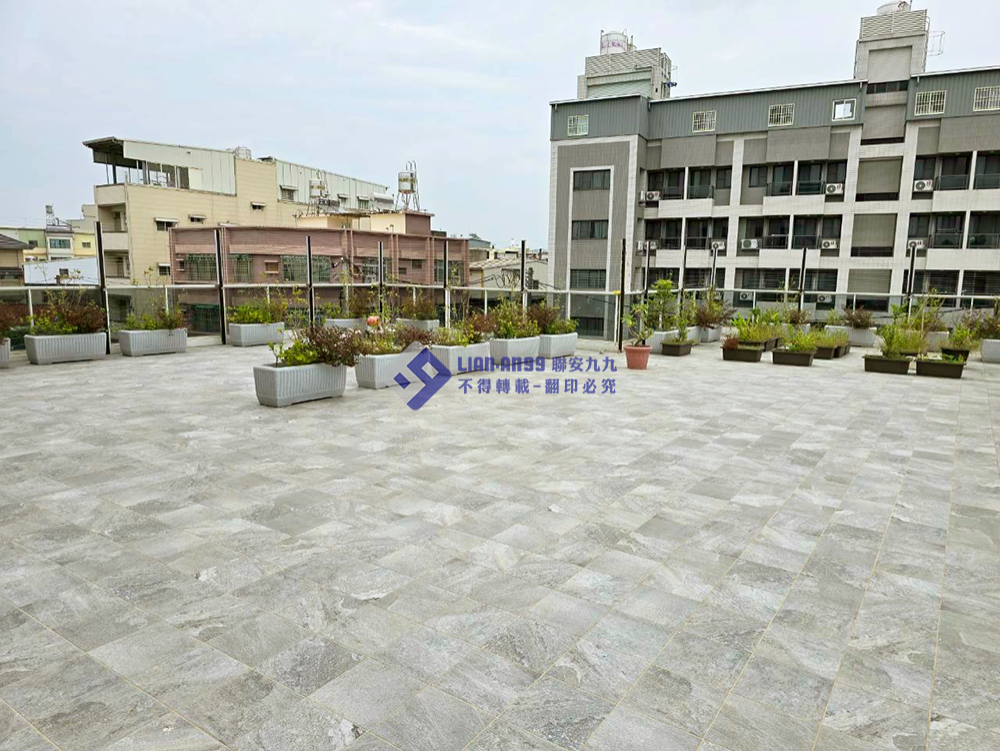 20250828高雄市燕巢區財團法人高雄市私立希恩之家露臺防墜_07