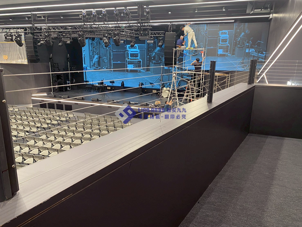 20250829高雄市左營區福氣運動中心看台防墜_03