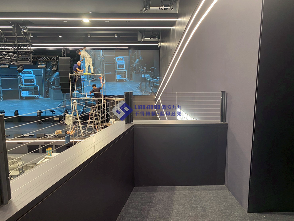 20250829高雄市左營區福氣運動中心看台防墜_04