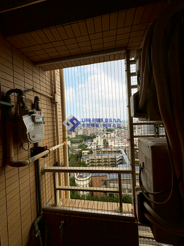 20250930台中市西屯區黃小姐防鴿施工照_02