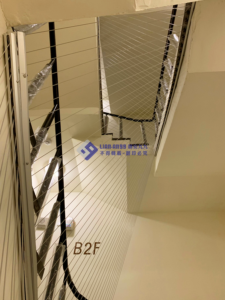 20250312高雄市楠梓區戀戀風尚社區樓梯防墜_03_copy